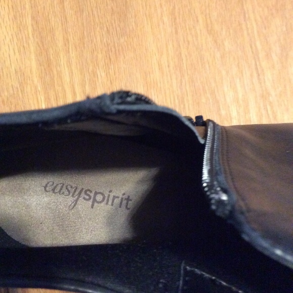 Easy Spirit Brillian Heeled Black Ankle Booties - Picture 4 of 8
